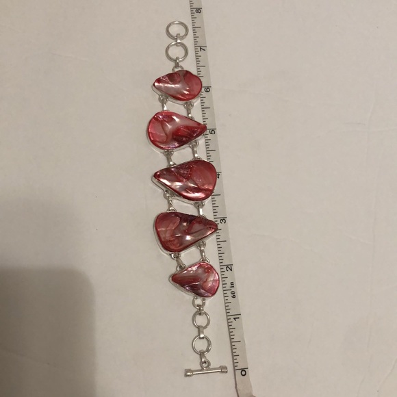 Mother Of Pearl- red Bracelet - Picture 14 of 15